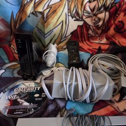 Black Nintendo Wii Console with Games