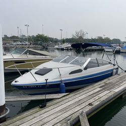 1988 Bayliner Capri