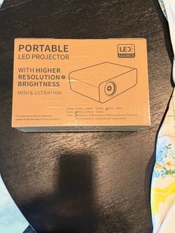 Portable Model W10 Mini LED Projector