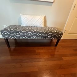 Bench 