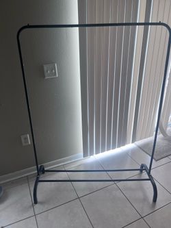 Clothing rack