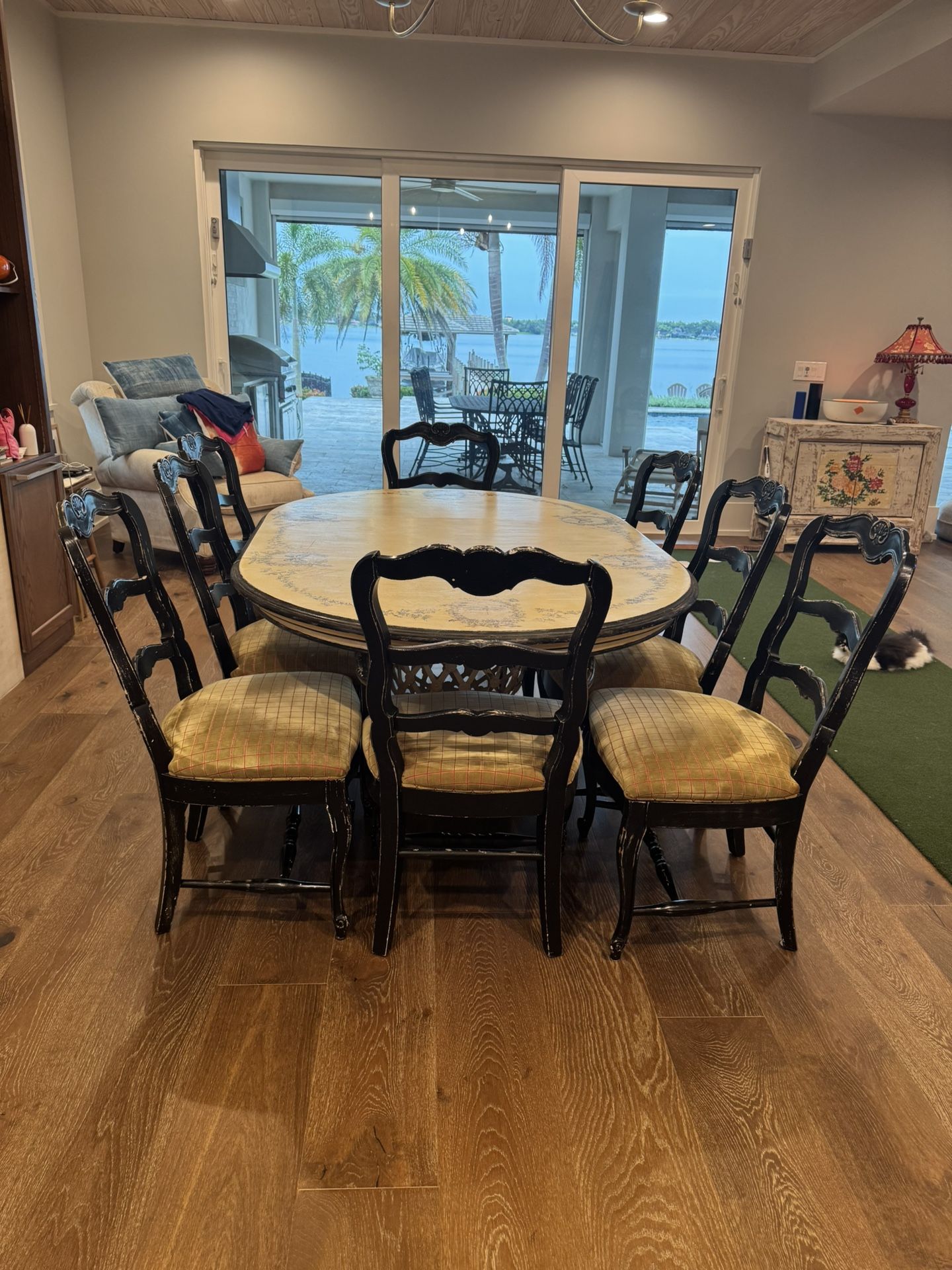 Dining Table And 8 Chairs