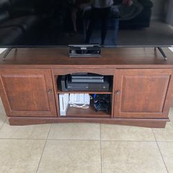 TV Stand  Brown 