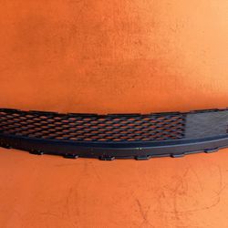2016 - 2020 INFINITI QX60 Front Bumper Lower Grille OEM 62074-9NC0A