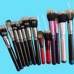Makeup Brushes Bundle SALE ✨🛍️ $777