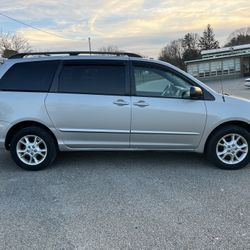 2006 Toyota Sienna