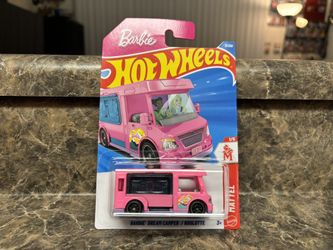 Hot Wheels Barbie Dream Camper 