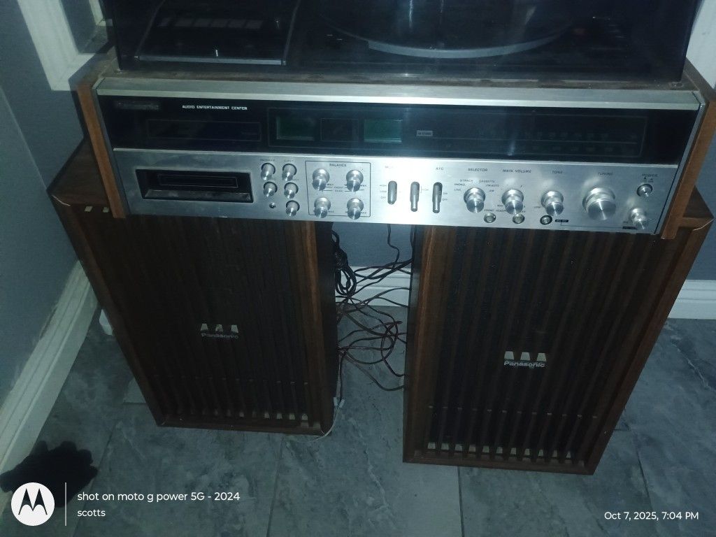 Panasonic RS-888s vintage quadrophonic stereo system