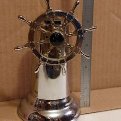 Vintage 1940s Hamilton Ship Wheel Chrome Table Cigarette Lighter Fliptop