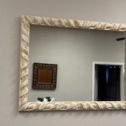 Very Nice X Cream Large Mirrors 2 Of Them And The Other Pictures Available Also