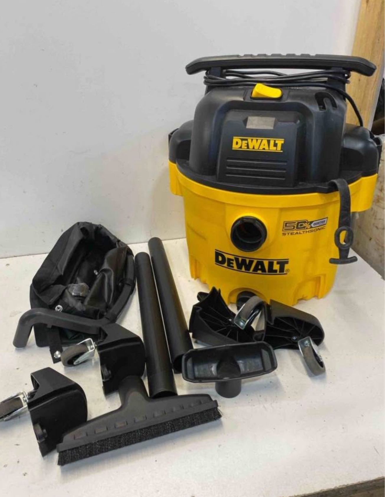 Dewalt Wet/Dry Shop Vac