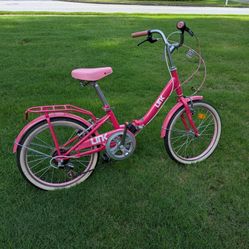 Exelente Folding Girls Bike 