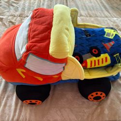 Kid’s Truck Pillow And Blanket Set