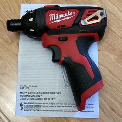 Milwaukee M12 Cordless Screwdriver 40.00