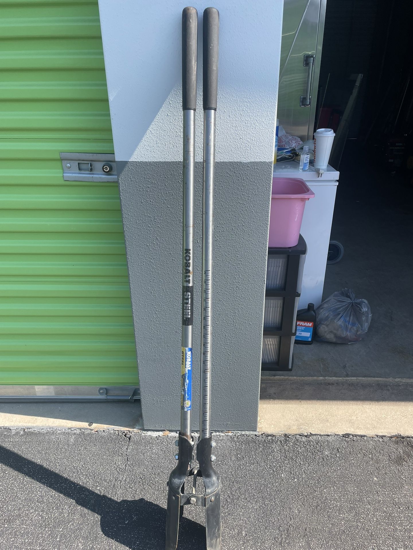 Kobalt Post hole Digger
