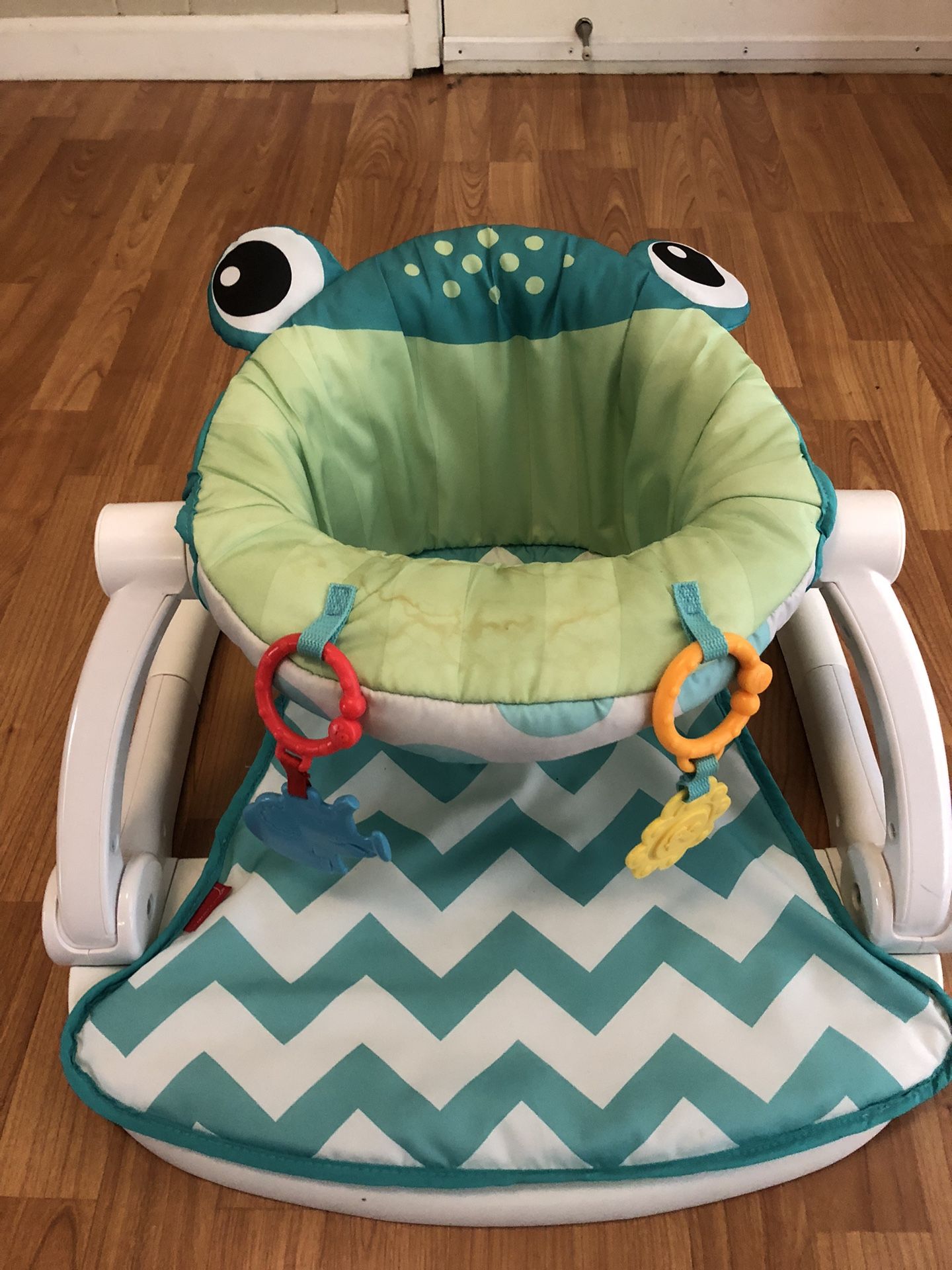 Fisher Price Frog Sit-me-up Chair