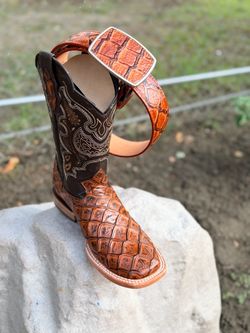 Bota rodeo con cinto