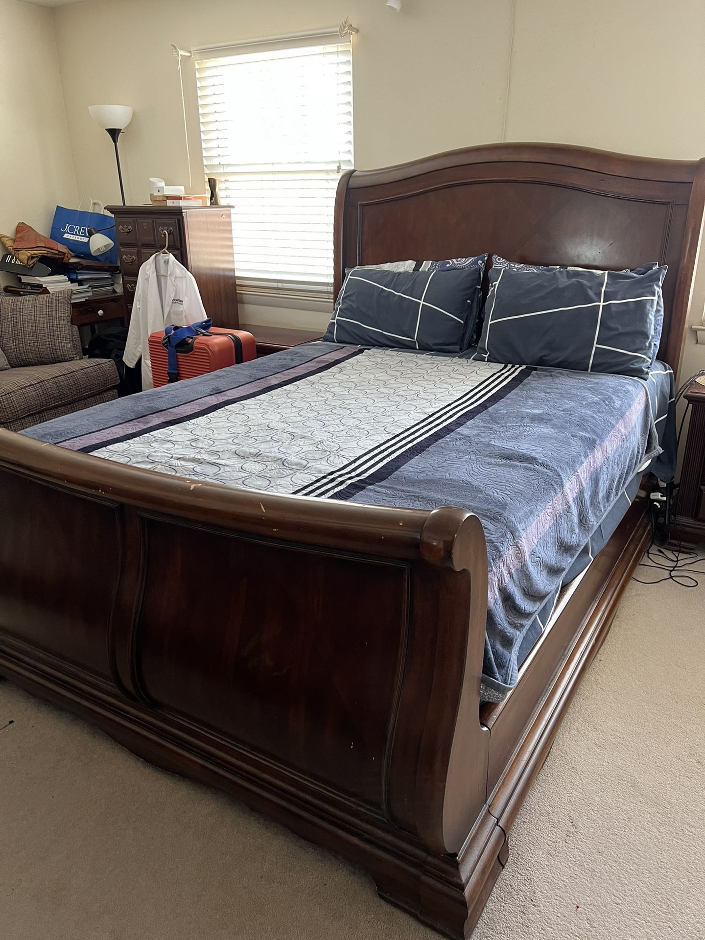 Solid Wood Bedroom Set
