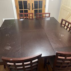 Dining Room Table And Chairs Trades Available