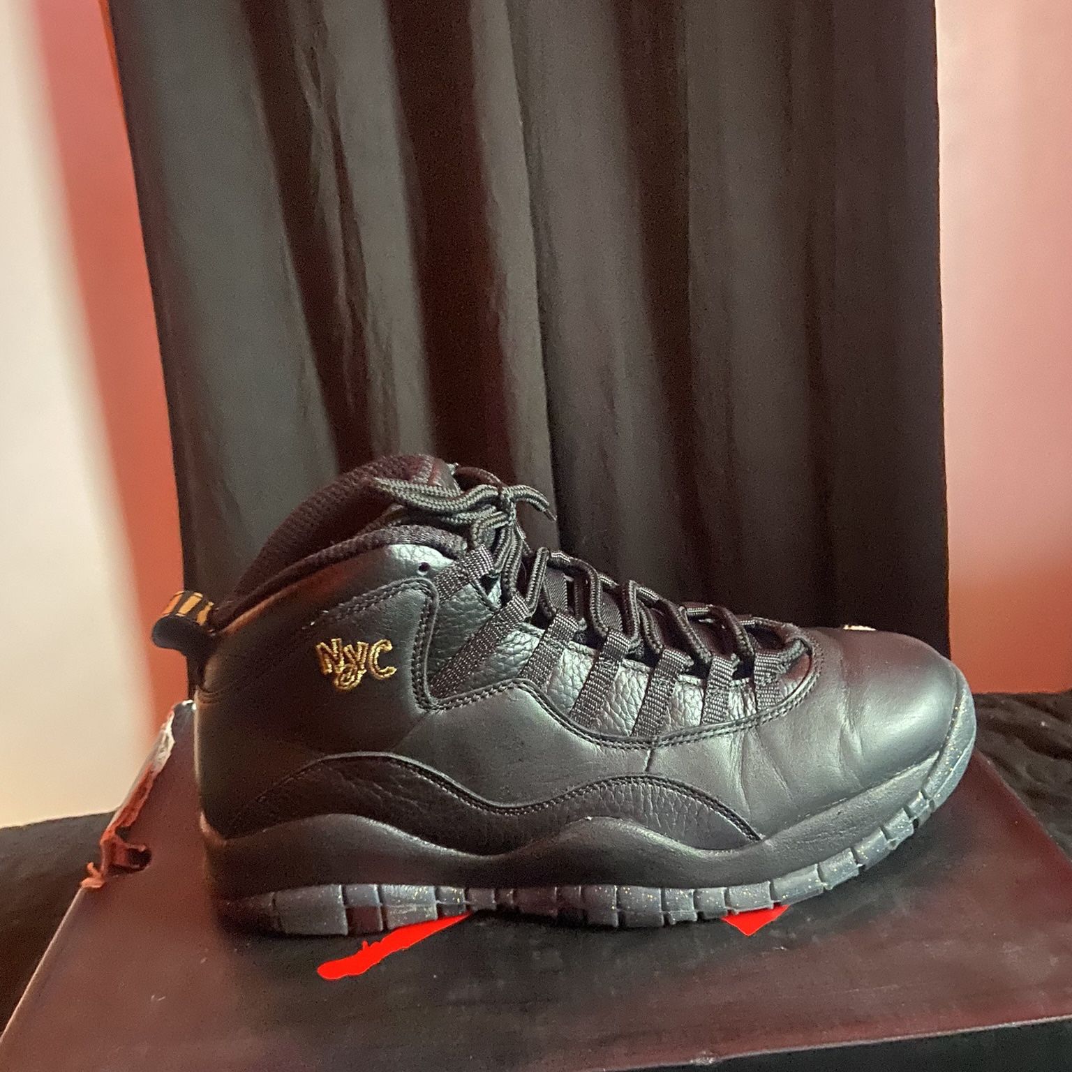 Jordan 10” NYC”