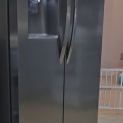 * DISHWASHER FREE *  GAS STOVE W/ OVEN FREE * REFRIDGERATOR IS $200 *