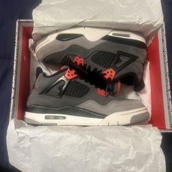 Jordan 4 Infrared