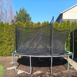 Bounce Pro Trampoline 14'