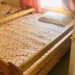Full Size Solid Wood Bed