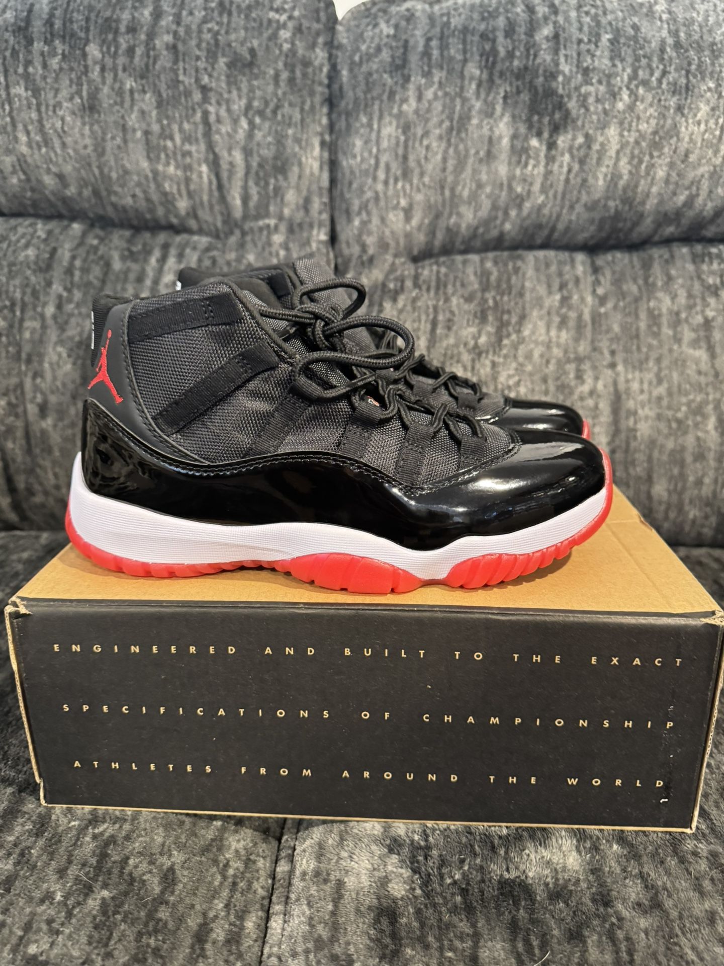 Retro Jordan 11 Bred