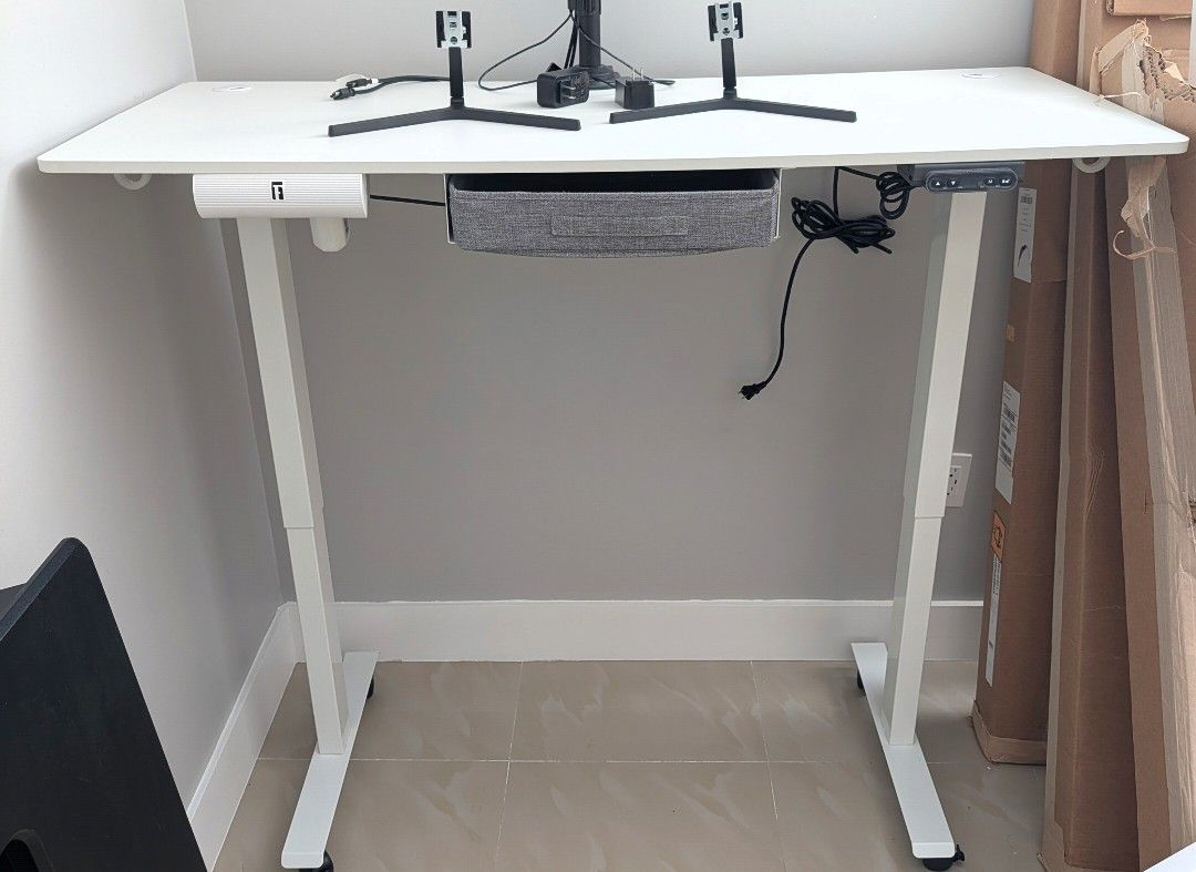 Standing Desk 