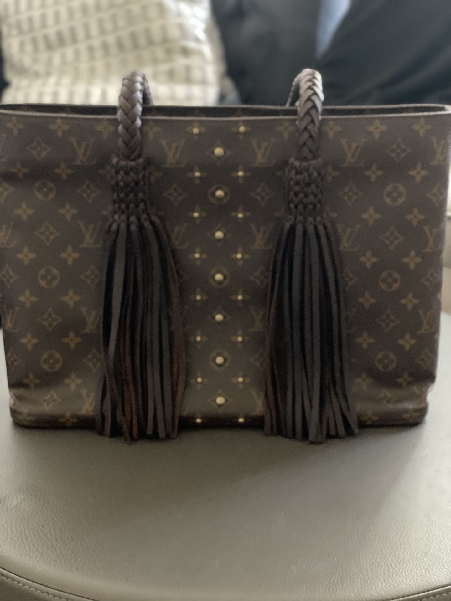 Vintage Boho Louis Vuitton Tote for Sale in West Hollywood, CA - OfferUp