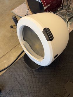 Litter Robot 4 - Barely used, automatic litter box