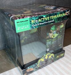 Exo Terra 24 Gallon BioActive Terrarium (18" x 18" x 18") – Brand New in Box