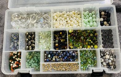 Glass & Stone Beads