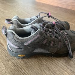 Keen’s Boots 