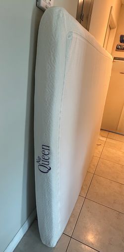Queen Memory Foam mattress
