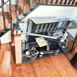 Glass and wood TV stand