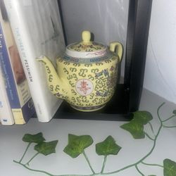 Tea Kettle 