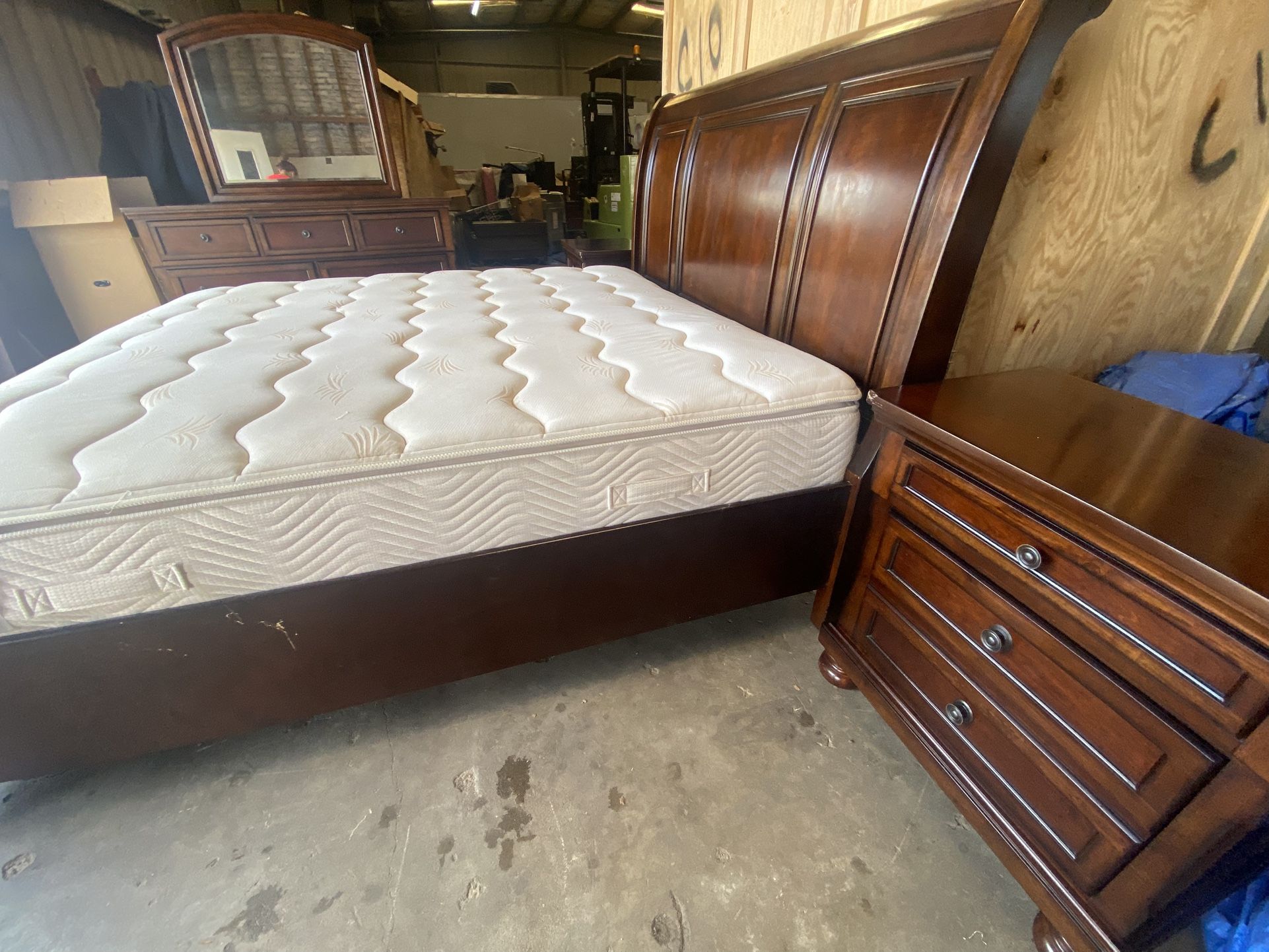 Bedroom Set