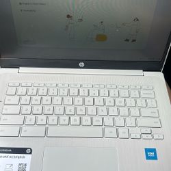 HP Chromebook Like New 