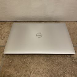 Dell XPS 15 9570 Laptop 8th Gen i5 Hyperthreaded Quad Core with Type C