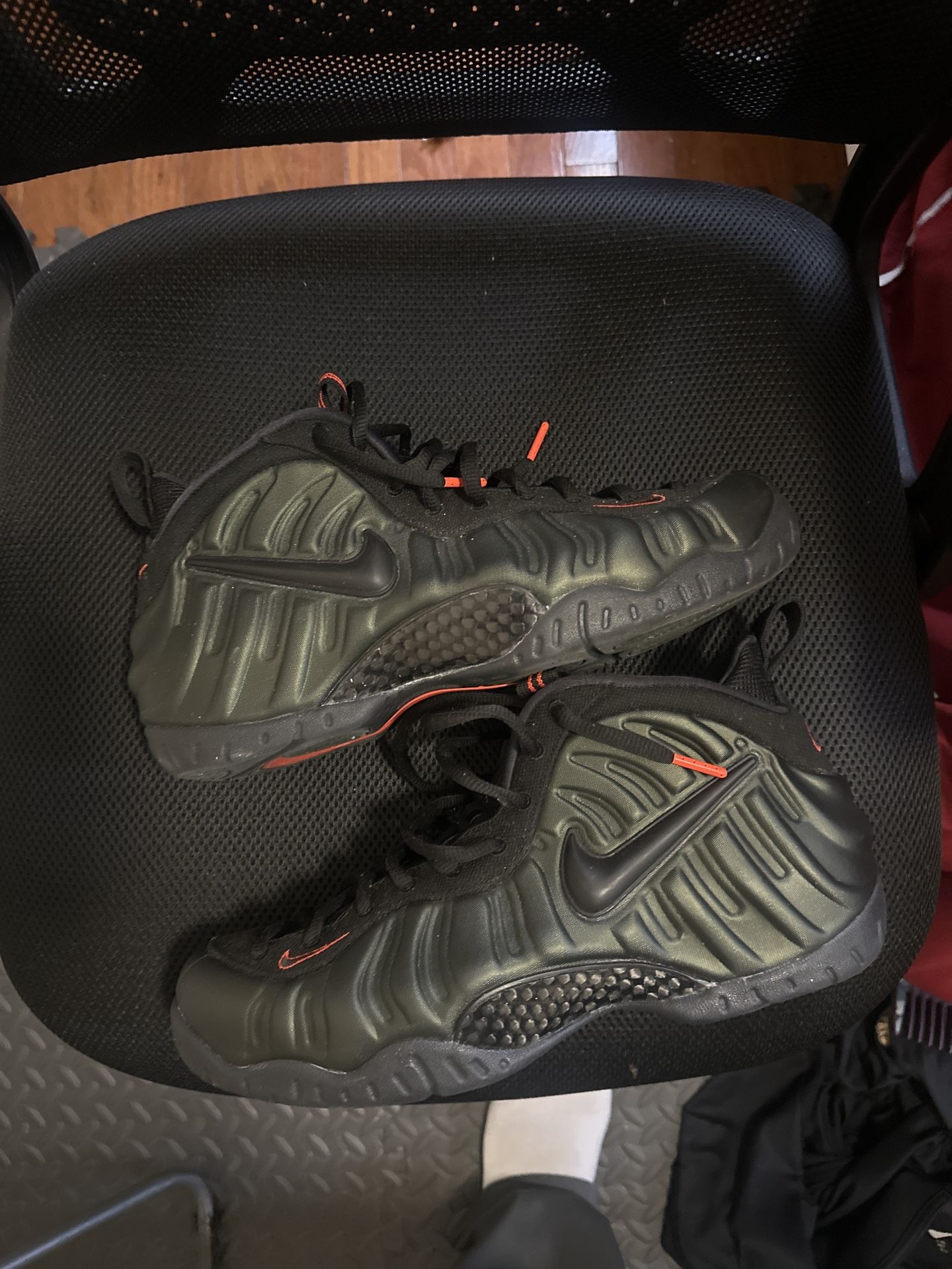 Nike Air Foamposite Men’s Size 10.5