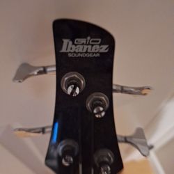 Ibanez GSR200 Electric Bass Guitar and Rumble 25 Amp