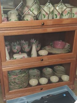 Large desert rose Dinnerware Set