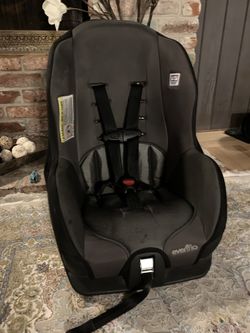Evenflo carseat tribute