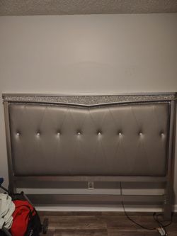 King size bed