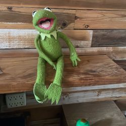 Vintage Kermit The Frog - 1976 Fisher Price Toys