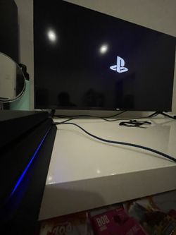 PS4 Pro 1TB - Open Box - Barely Used