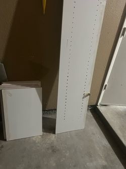 Wall Shelf (Free)