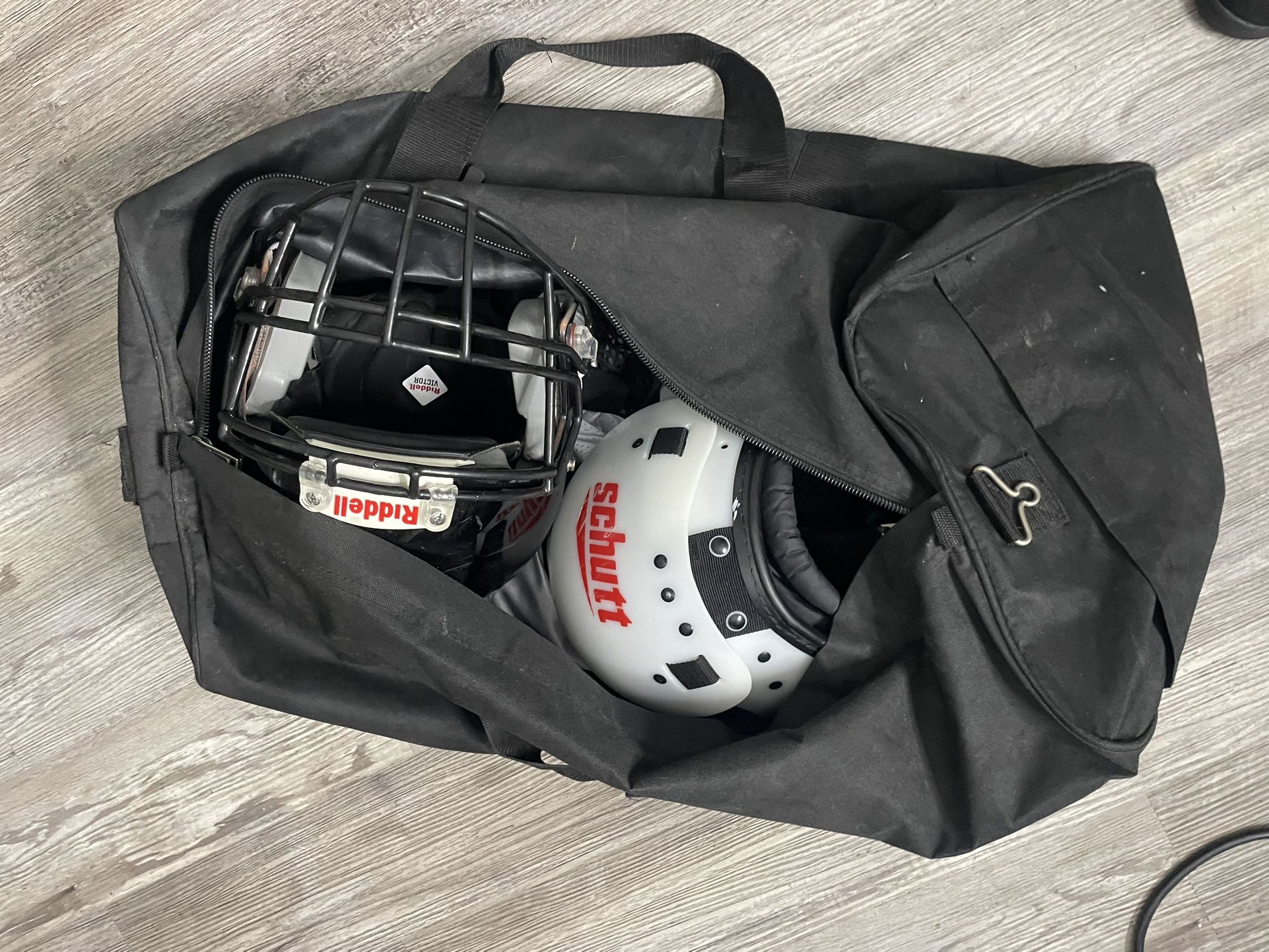 peg perego customer service number Primo Viaggio Urban Mobility Infant Car Seat Size:One Size 2XL (head circumference: 61-63 cm; 24) Frame:_Silver with Penny Leather Lazer Coyote KinetiCore Helmet